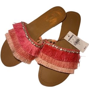 Express sandals